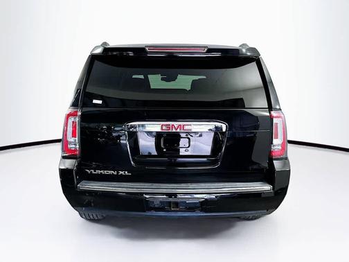 Onyx Black 2016 GMC Yukon XL Denali