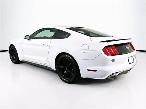 2016 Ford Mustang V6