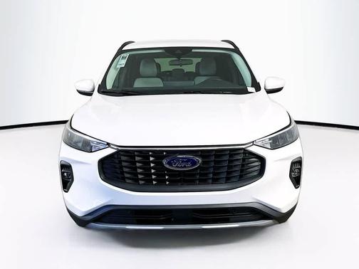 2025 Ford Escape PHEV Base