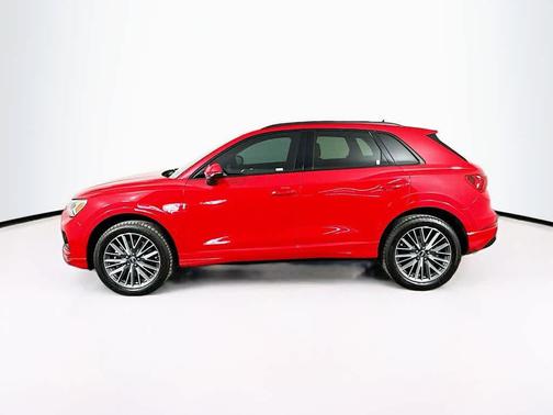 2024 Audi Q3 Premium 40 TFSI quattro Tiptronic