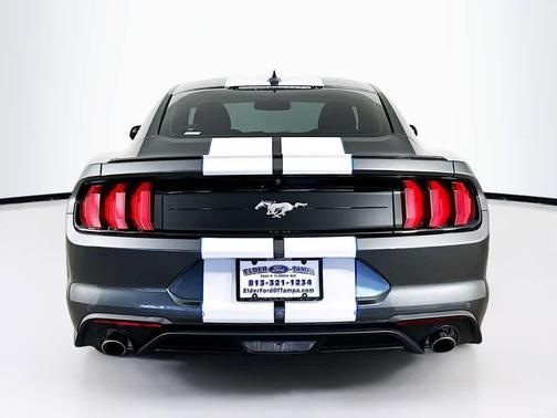 2020 Ford Mustang EcoBoost