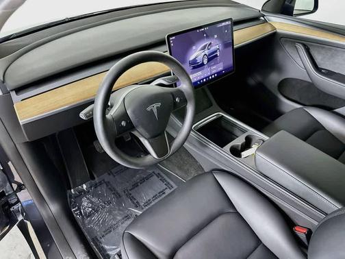 Deep Blue Metallic 2024 Tesla Model Y Long Range Dual Motor All-Wheel Drive