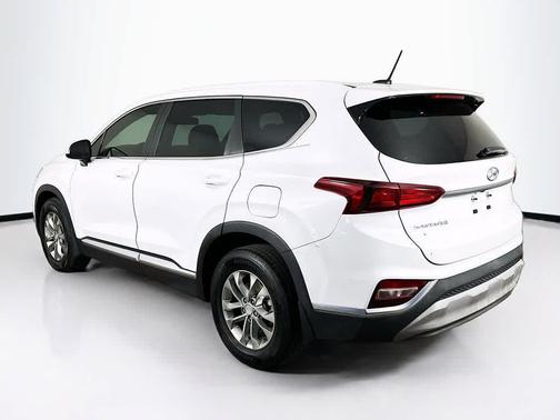 2019 Hyundai SANTA FE SE 2.4