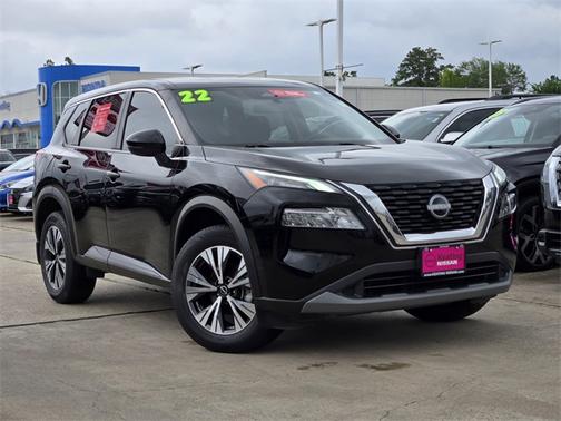 2022 Nissan Rogue SV