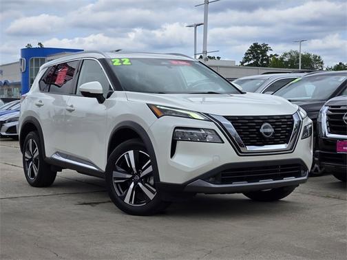 2022 Nissan Rogue SL