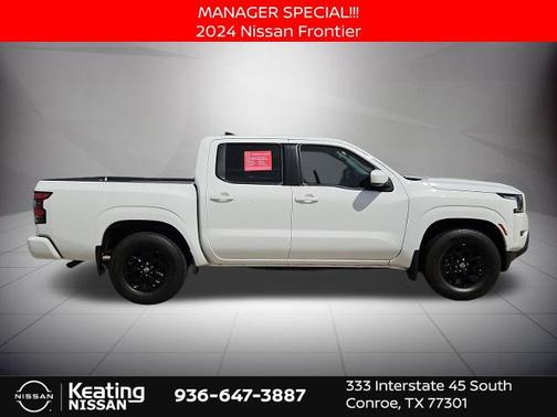 Glacier White 2024 Nissan Frontier SV