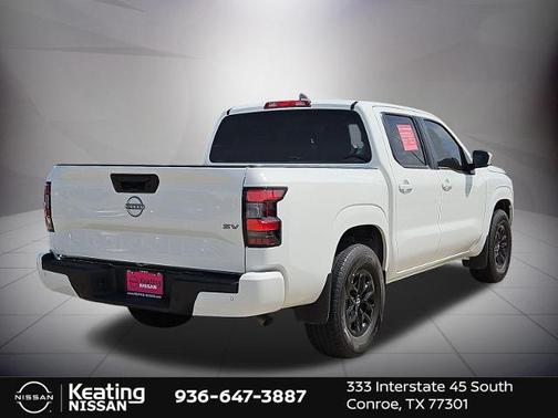 Glacier White 2024 Nissan Frontier SV