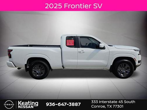 2025 Nissan Frontier SV