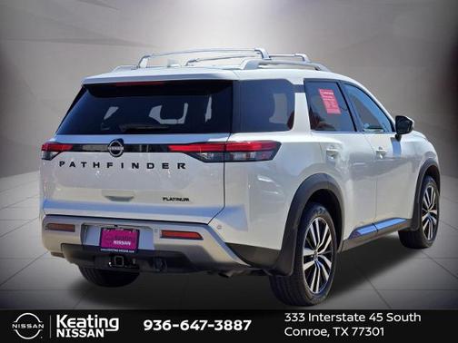 2023 Nissan Pathfinder Platinum