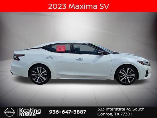 2023 Nissan Maxima SV