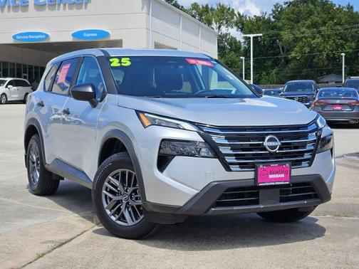 2025 Nissan Rogue S