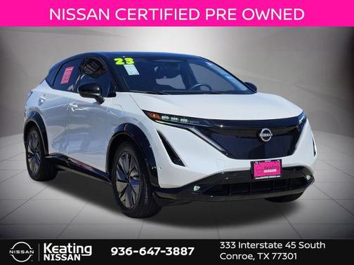 2 Tone White / Black Roof 2023 Nissan ARIYA PLATINUM+