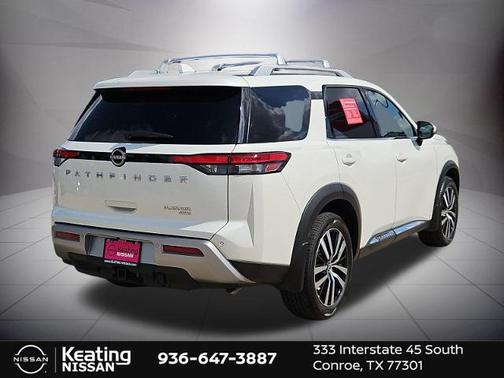 2024 Nissan Pathfinder Platinum