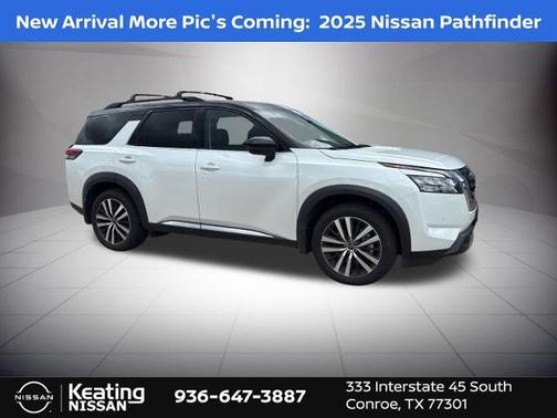 2025 Nissan Pathfinder Platinum