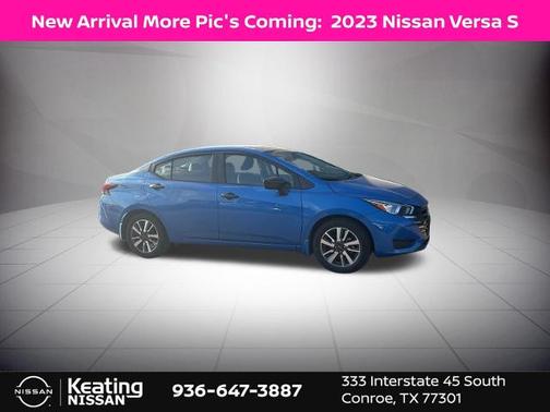 Electric Blue Metallic 2023 Nissan Versa 1.6 S