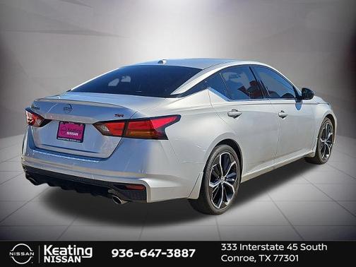 2023 Nissan Altima 2.5 SR