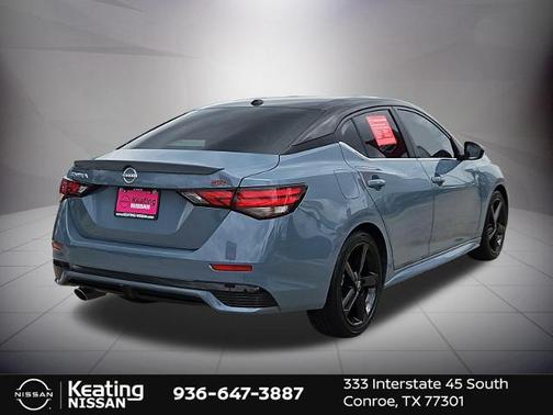 2t Gry Blk Roof 2024 Nissan Sentra SR