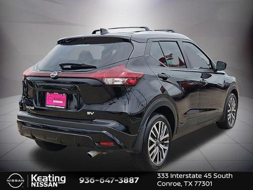 Super Black 2024 Nissan Kicks SV