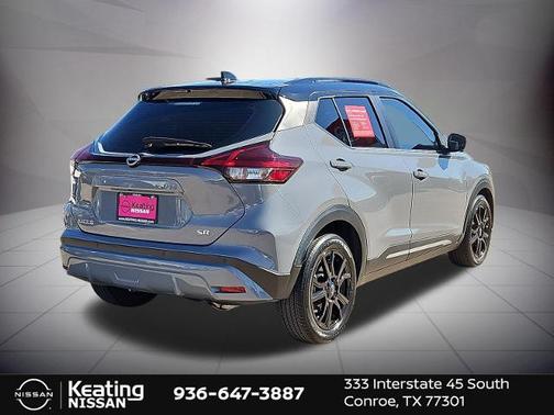 2023 Nissan Kicks SR