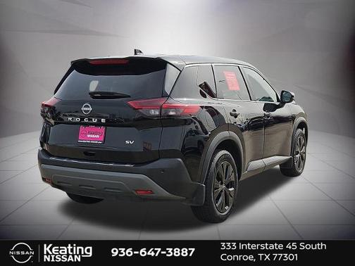 2022 Nissan Rogue SV