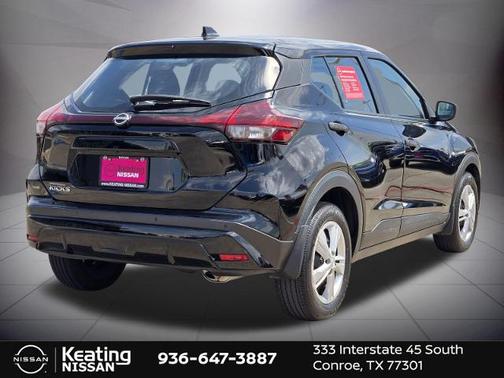Super Black 2024 Nissan Kicks S