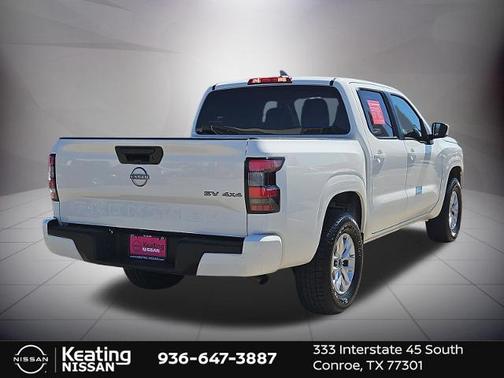 2024 Nissan Frontier SV