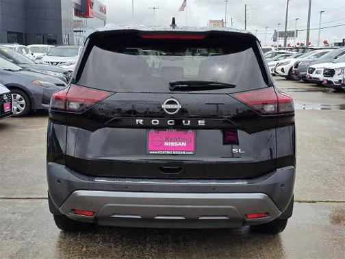 2022 Nissan Rogue SL