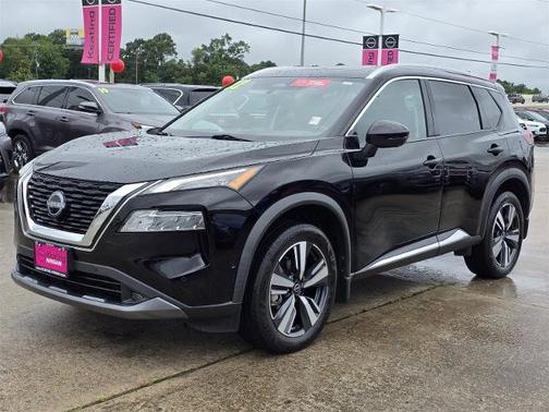 2022 Nissan Rogue SL