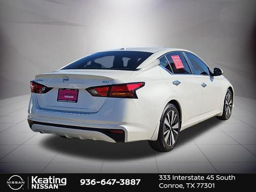 2022 Nissan Altima 2.5 SV