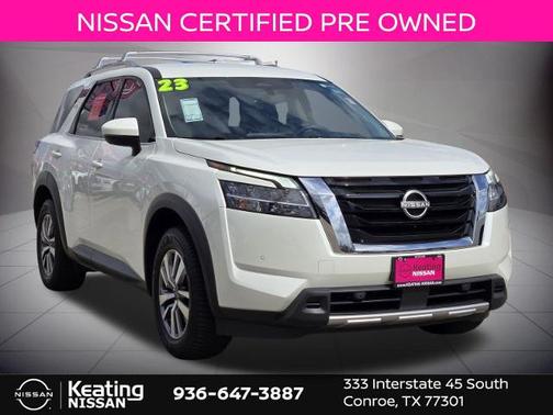 2023 Nissan Pathfinder SL