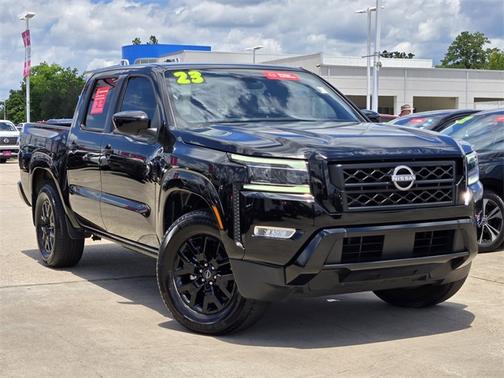 2023 Nissan Frontier SV