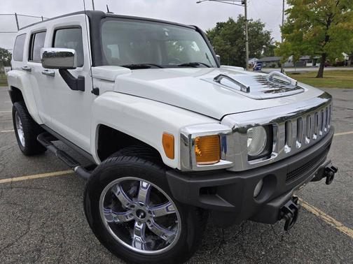 2007 Hummer H3 Base