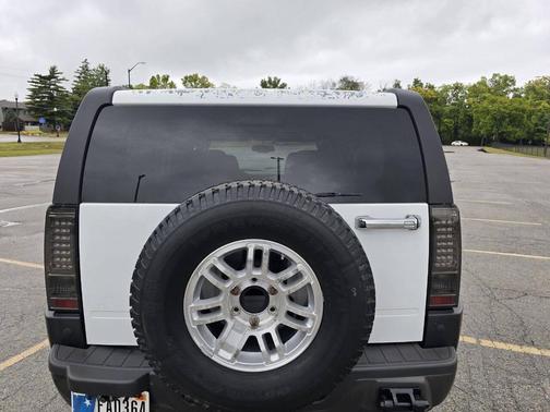 2007 Hummer H3 Base