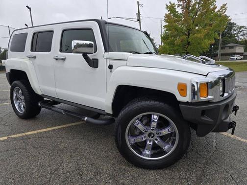 2007 Hummer H3 Base