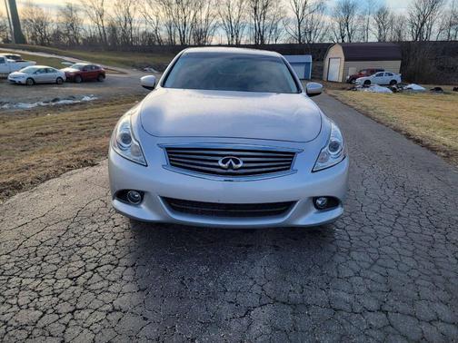 2012 INFINITI G25x Base