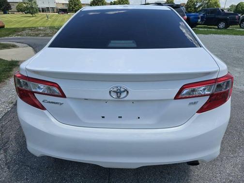 2014 Toyota Camry SE Sport