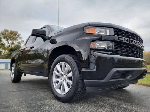2020 Chevrolet Silverado 1500 Custom