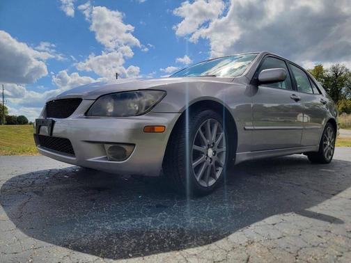 2004 Lexus IS 300 Base