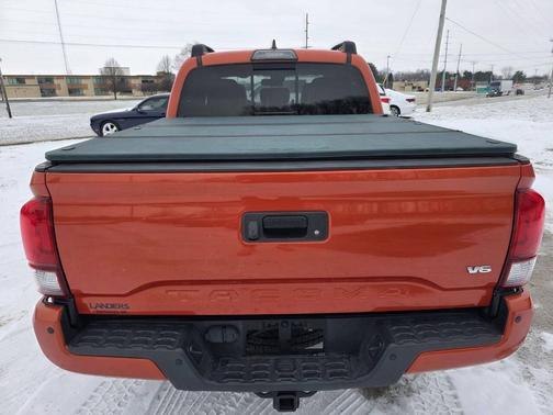 2018 Toyota Tacoma TRD Sport