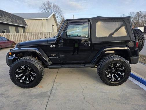 2016 Jeep Wrangler Sahara
