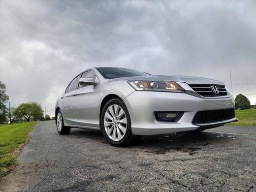 Silver 2014 Honda Accord EX