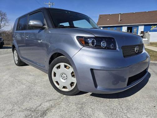 2009 Scion xB Base
