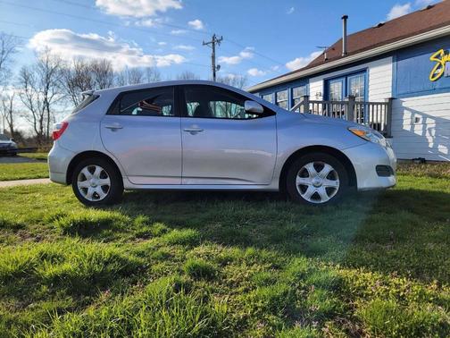 2009 Toyota Matrix S