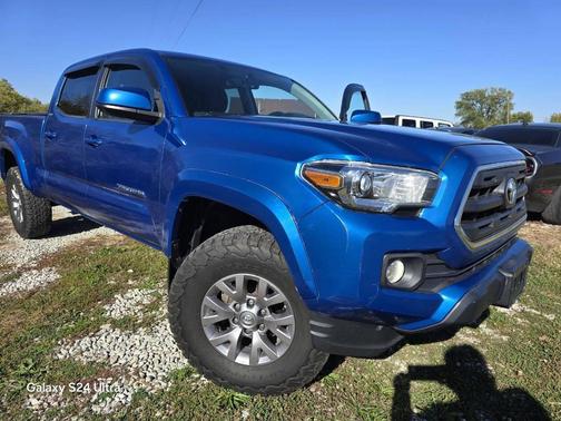 2017 Toyota Tacoma TRD Sport