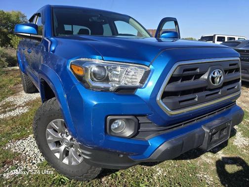 2017 Toyota Tacoma TRD Sport