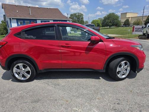 2017 Honda HR-V EX