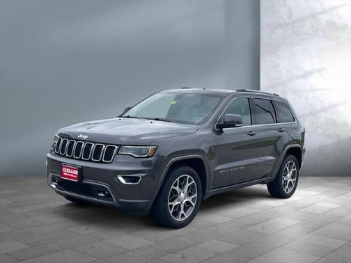 2018 Jeep Grand Cherokee Sterling Edition