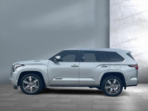 2024 Toyota Sequoia Base