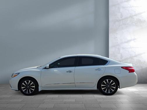 2016 Nissan Altima 2.5 SV