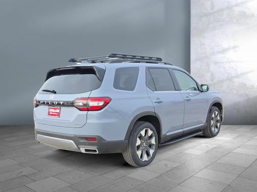 2026 Honda Pilot Touring 8-Passenger